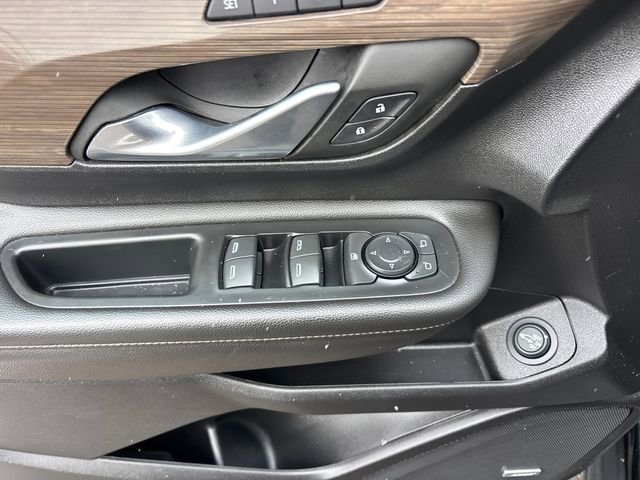 Used 2023 GMC Terrain Denali image 14