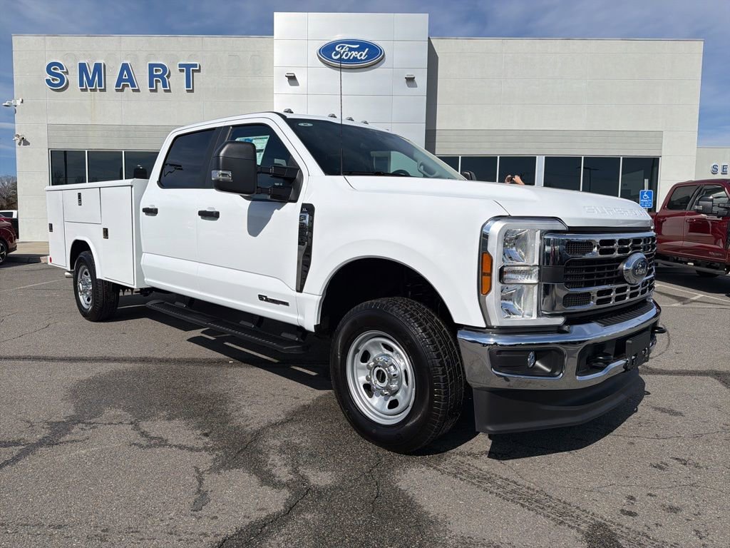 New 2026 Ford F350 XL w/ XL Chrome Package