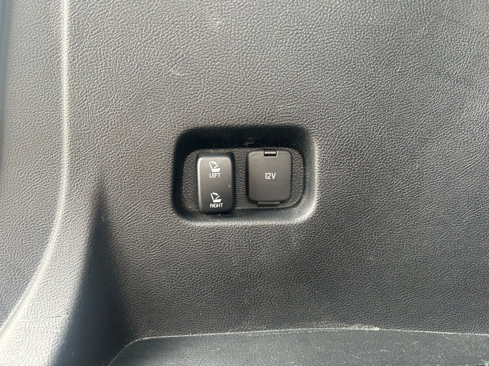 Used 2018 Ford Edge Sport w/ Equipment Group 401A image 8