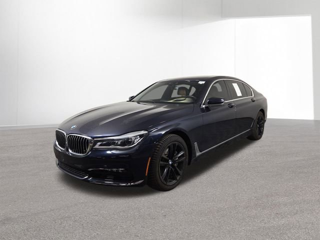 Used 2017 BMW 750i xDrive AWD/4WD image 2