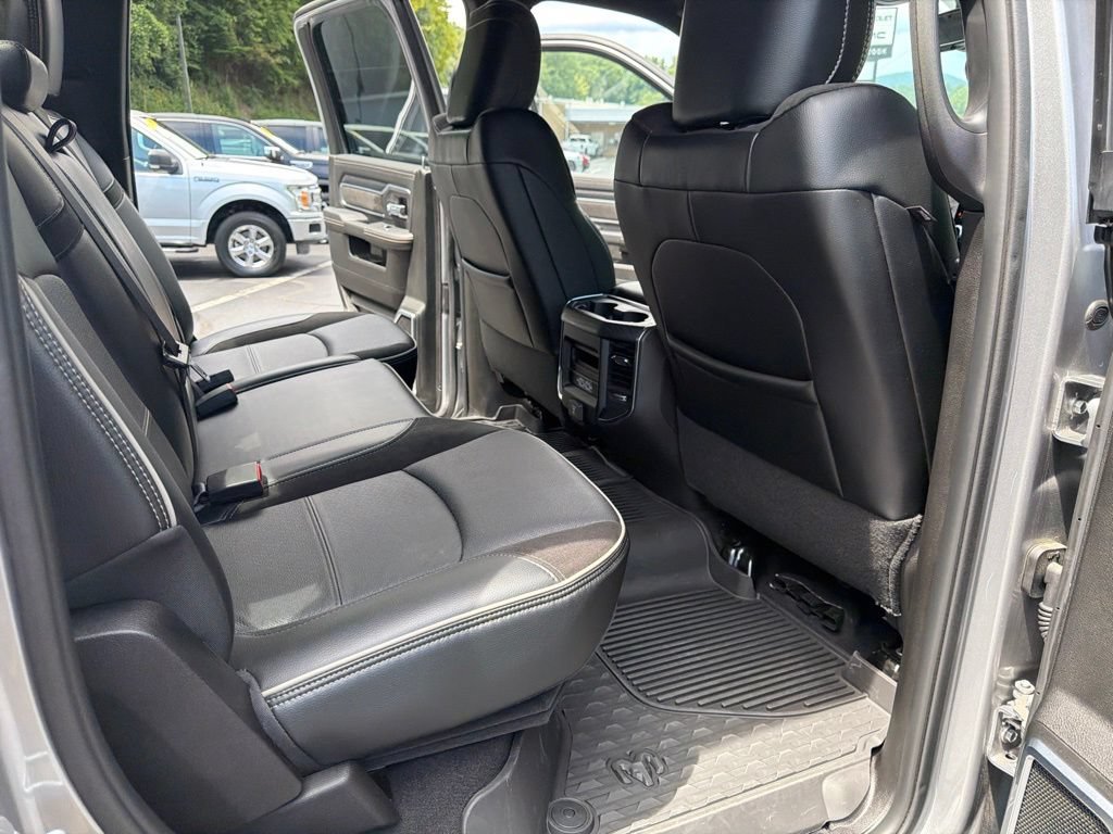 Used 2024 RAM 2500 Laramie w/ Sport Appearance Package AWD/4WD image 14