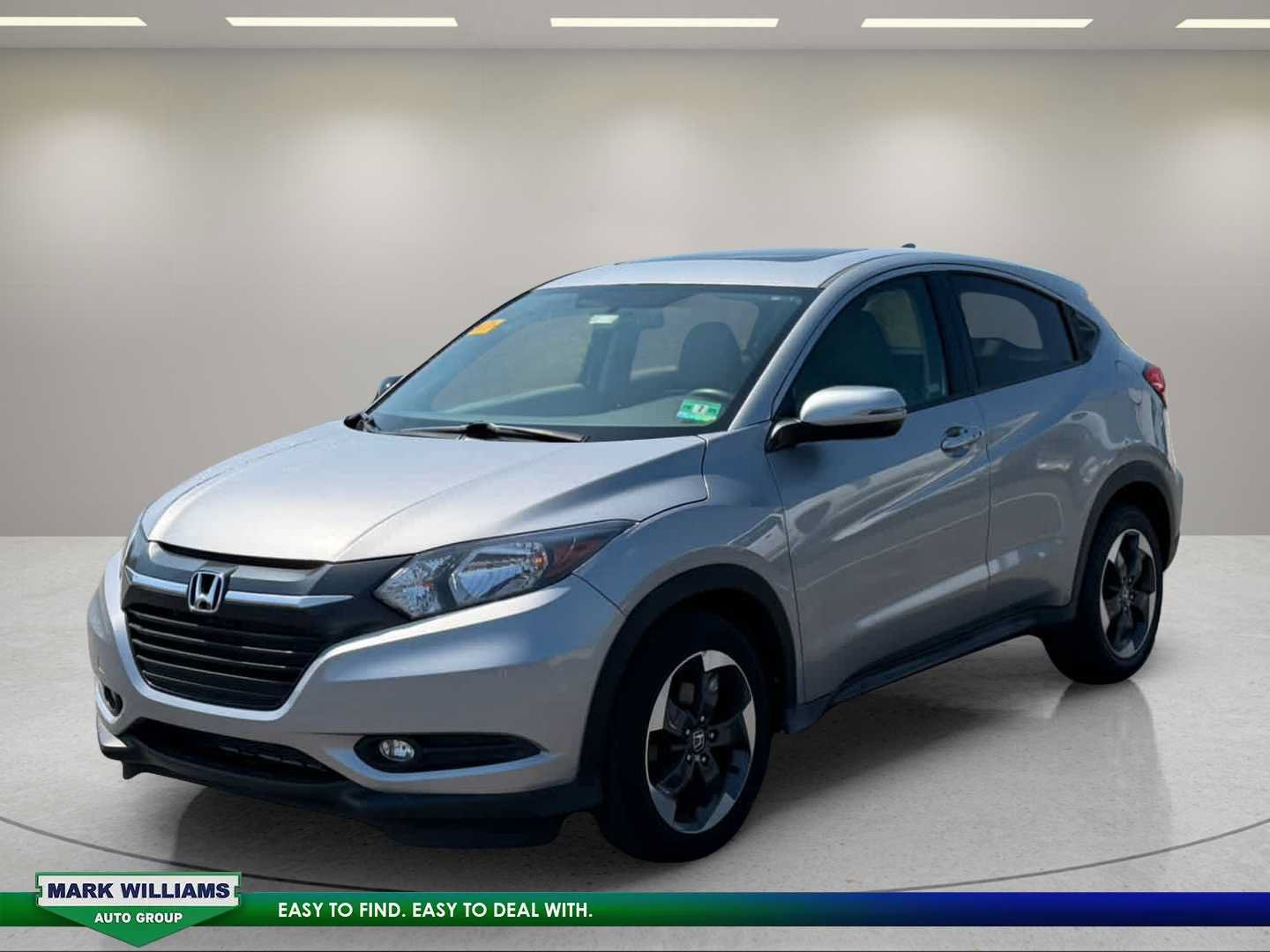 Used 2018 Honda HR-V EX image 2