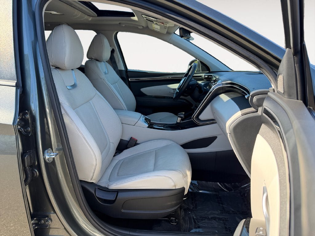 Used 2022 Hyundai Tucson SEL w/ Convenience + Premium Package FWD image 25