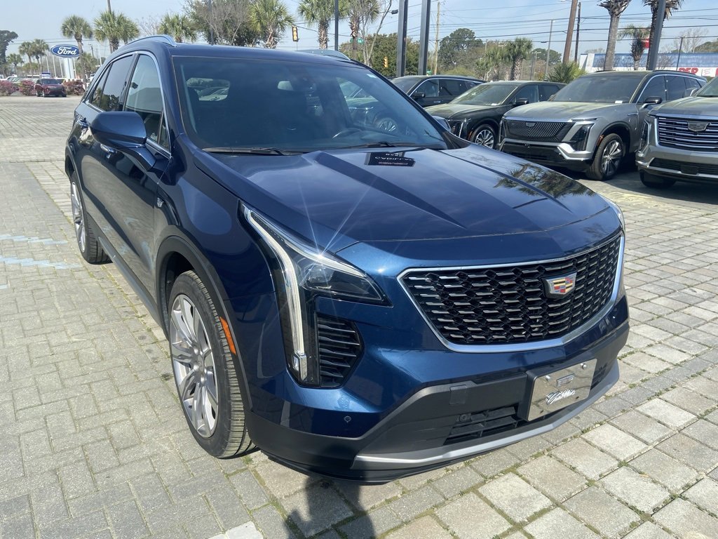 Used 2019 Cadillac XT4 Premium Luxury image 5