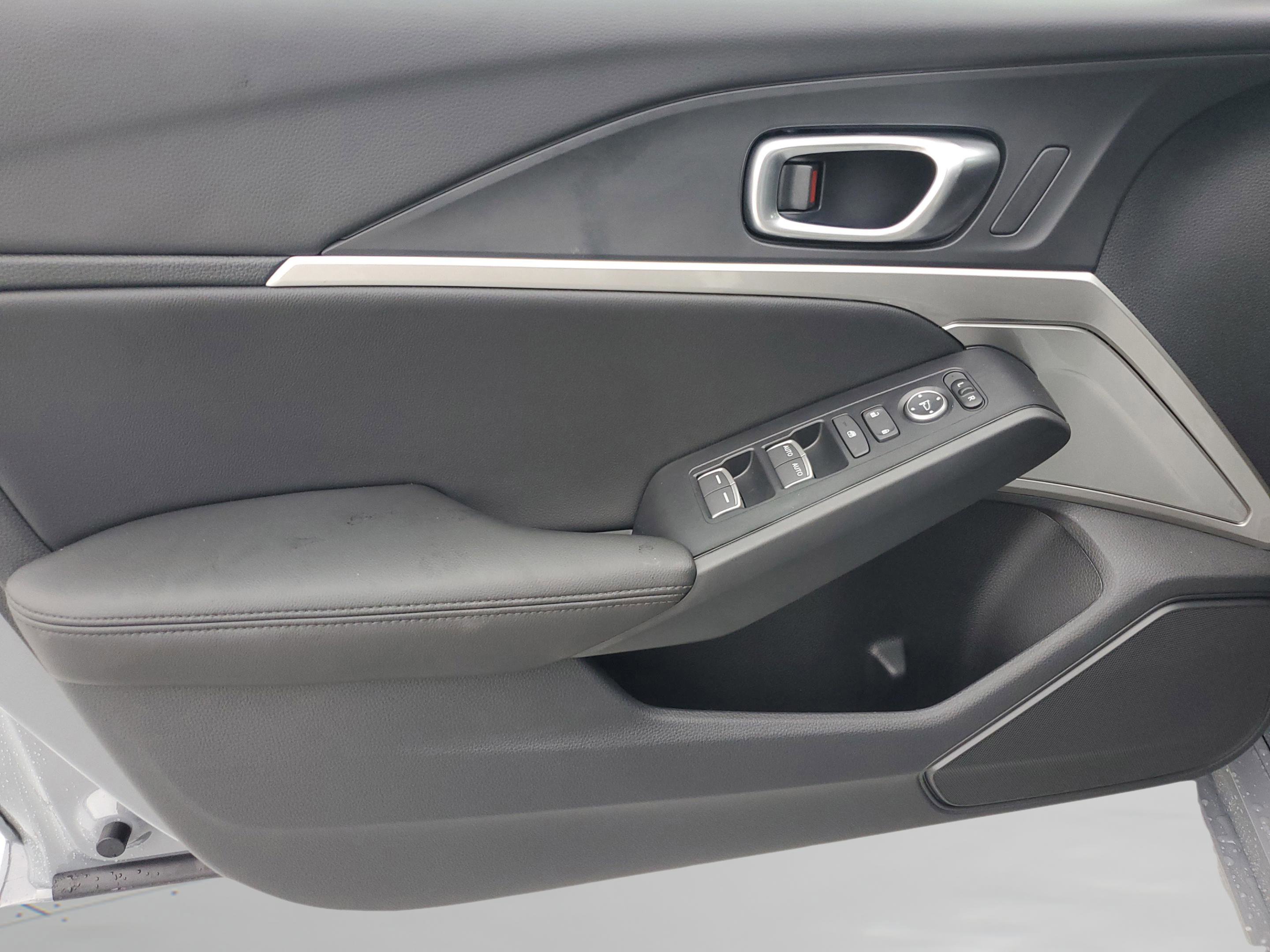 New 2026 Acura Integra image 17