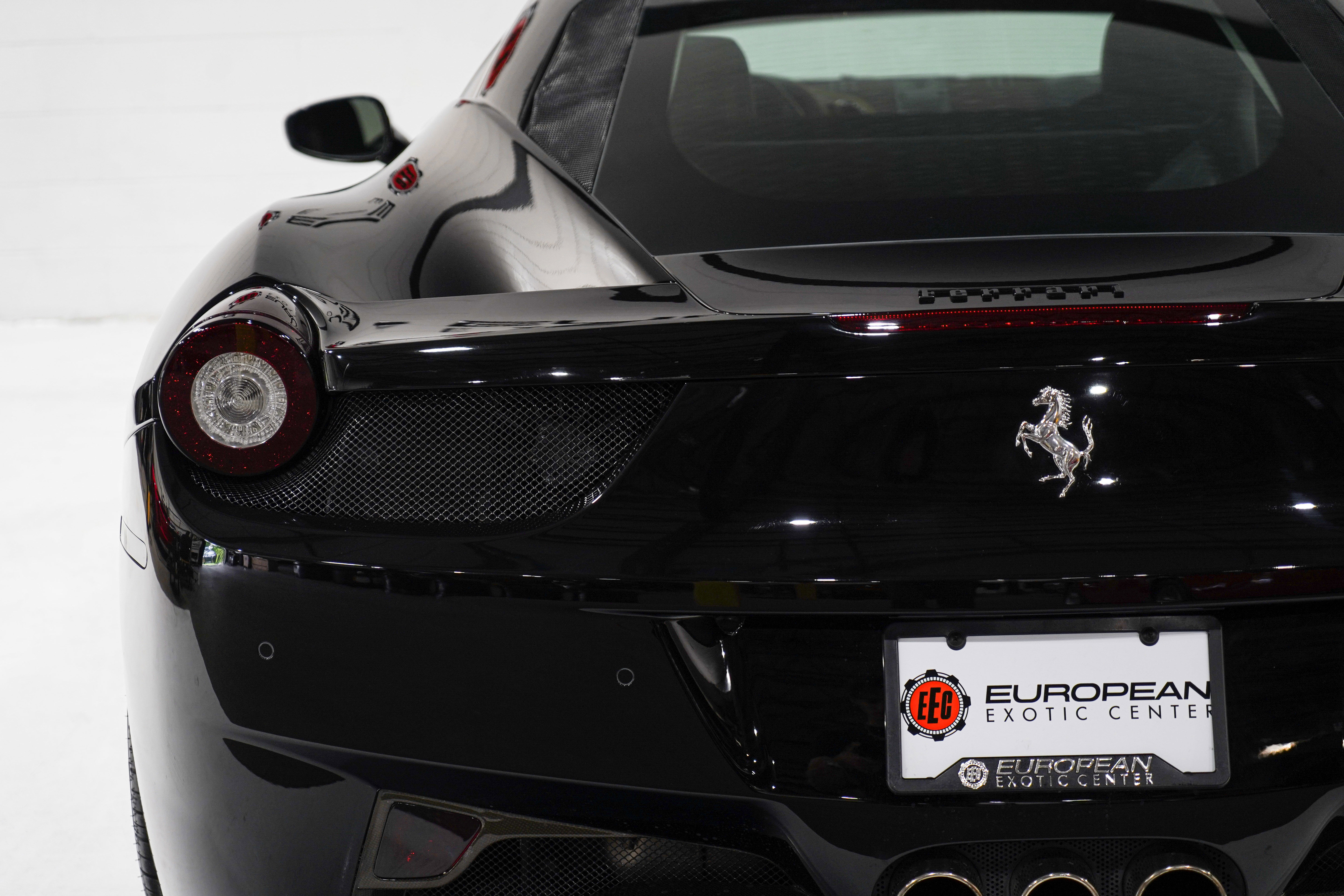Used 2011 Ferrari 458 Italia Coupe RWD image 35
