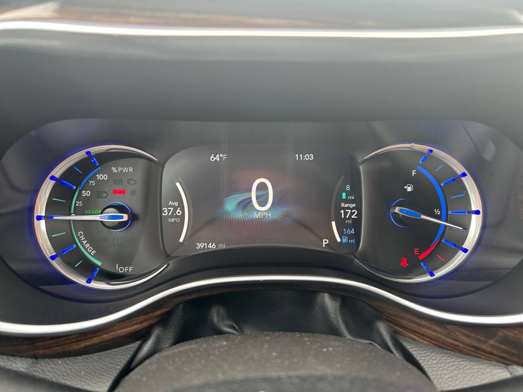 Used 2021 Chrysler Pacifica Pinnacle FWD image 19