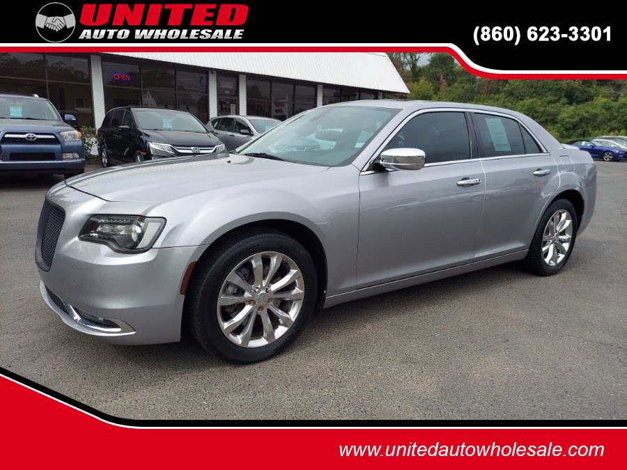 Used 2016 Chrysler 300 Limited w/ Driver Convenience Group image 1