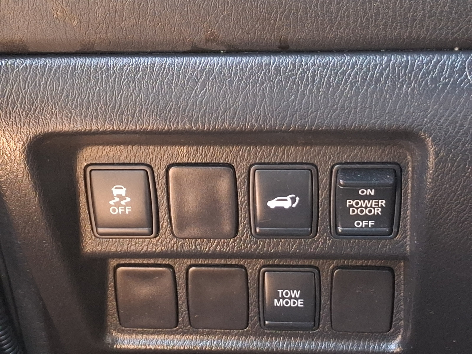 Used 2014 Nissan Pathfinder SL AWD/4WD image 21