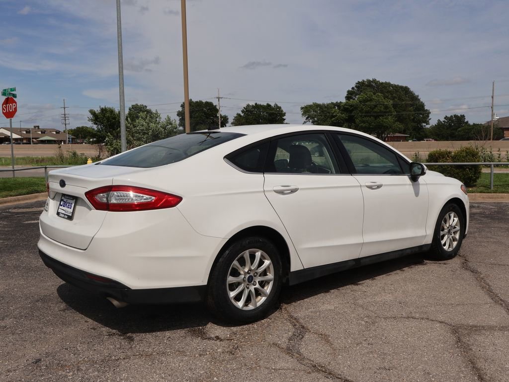 Used 2016 Ford Fusion S FWD image 6