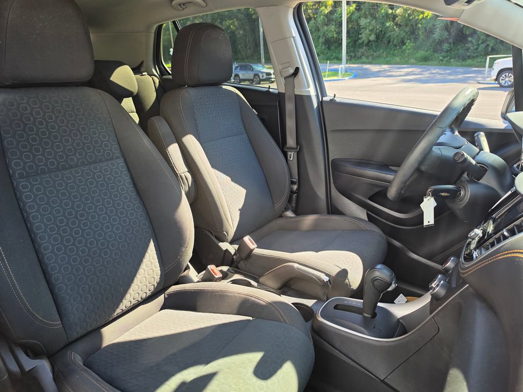 Used 2022 Chevrolet Trax LS w/ Tint and Cruise Package FWD image 24