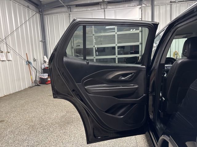 Used 2020 GMC Terrain SLT w/ Preferred Package FWD image 16