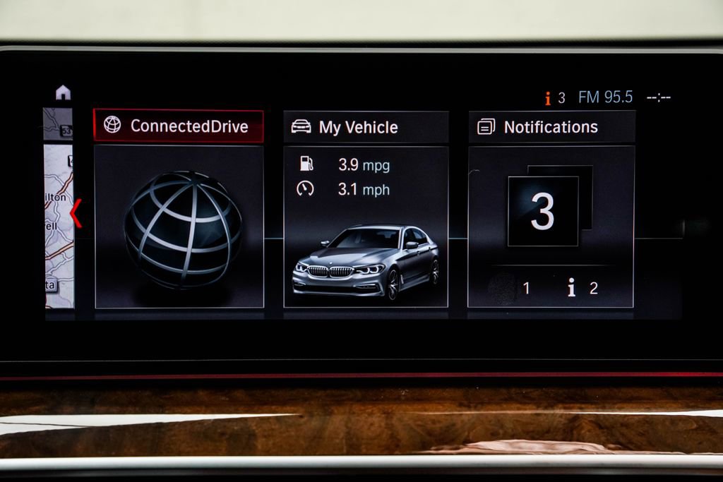 Used 2017 BMW 540i xDrive w/ Premium Package image 31