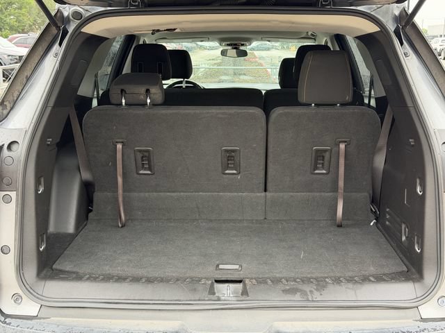 Used 2018 Chevrolet Traverse LT FWD image 26