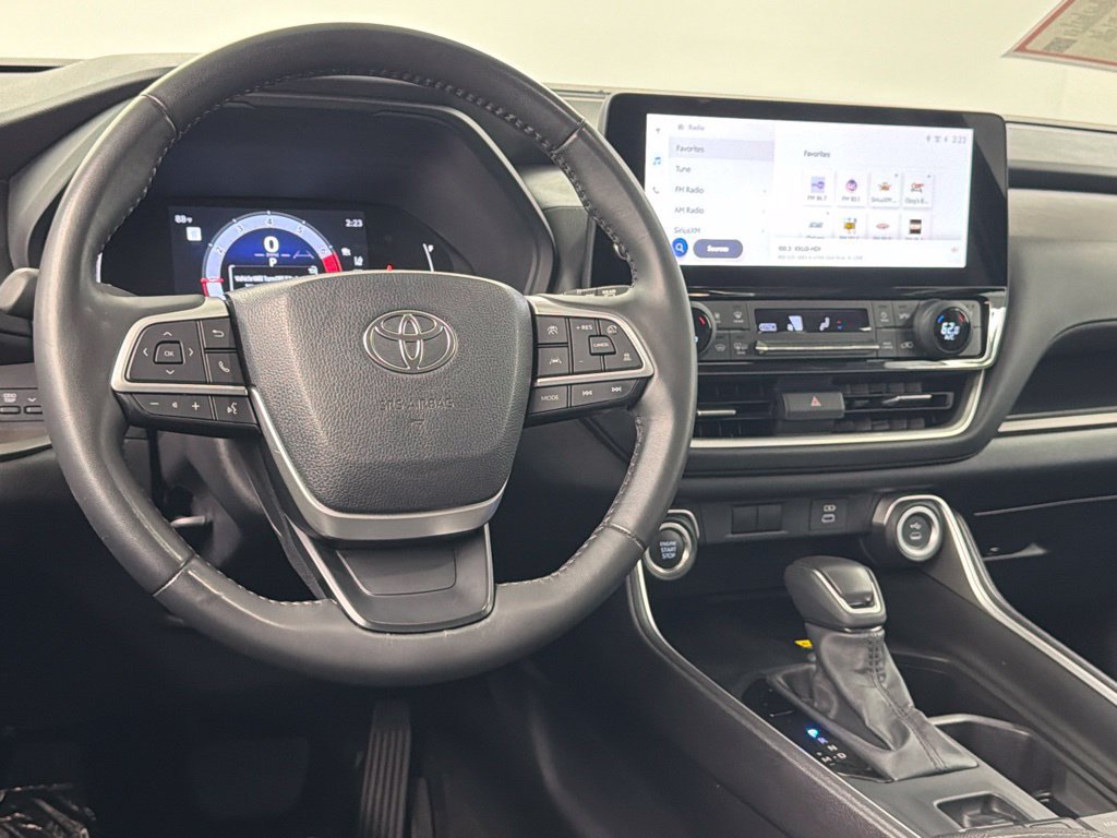 Certified 2026 Toyota Grand Highlander FWD image 36