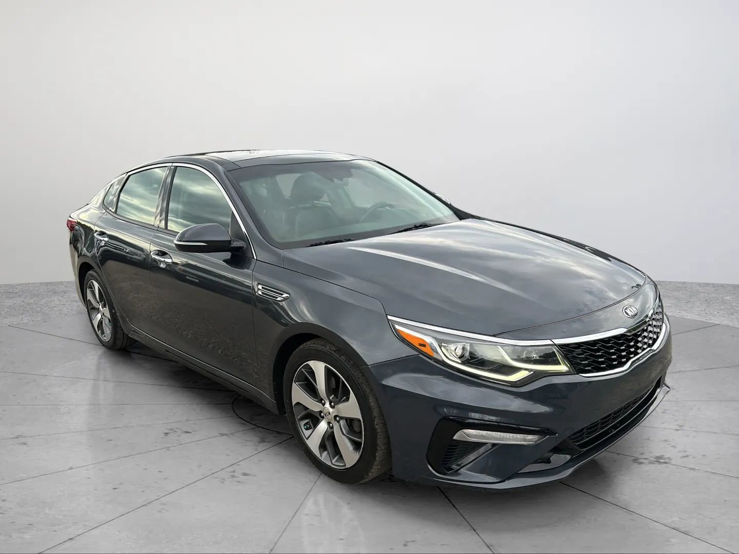 Used 2019 Kia Optima S w/ S Panoramic Sunroof Package image 11