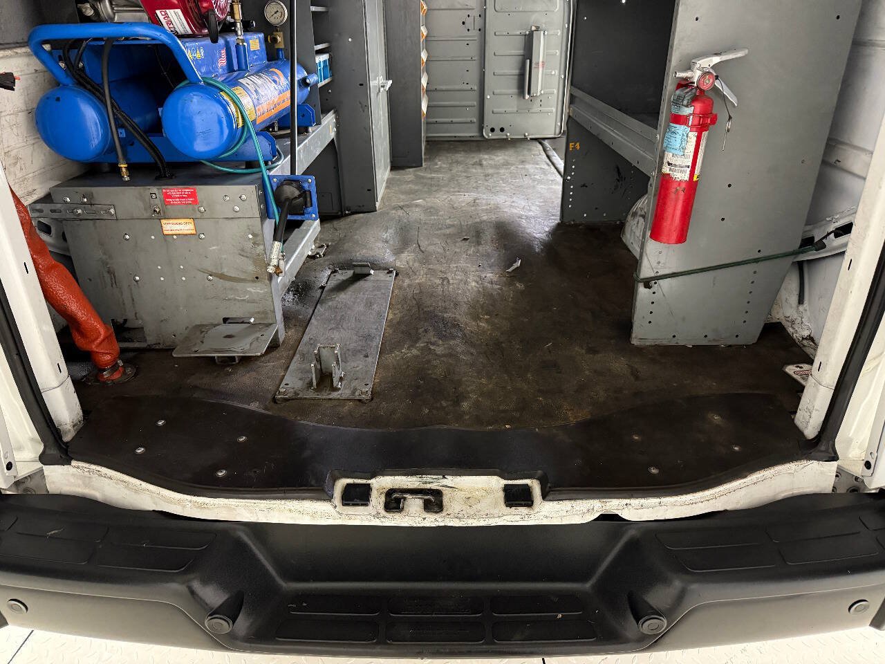 Used 2018 Chevrolet Express 3500 Extended w/ Driver Convenience Package RWD image 67