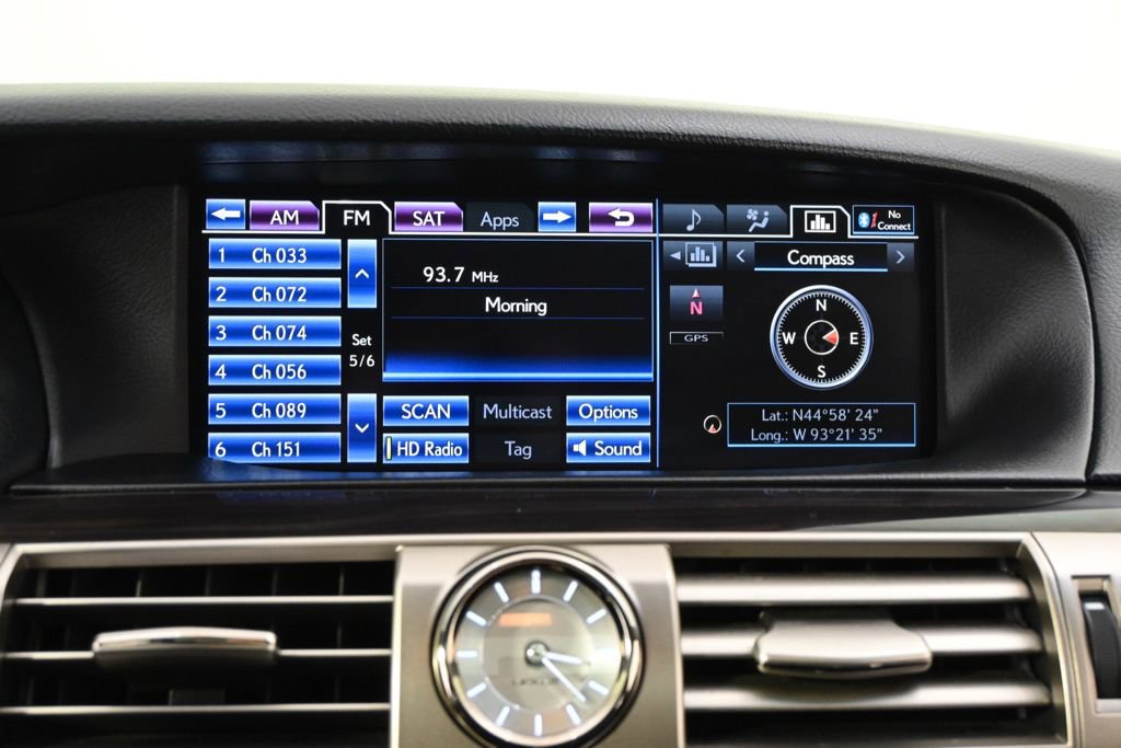 Used 2013 Lexus LS 460 AWD w/ Comfort Pkg image 27