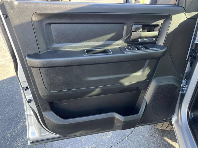 New 2026 RAM 2500 Tradesman w/ Chrome Appearance Group AWD/4WD image 12
