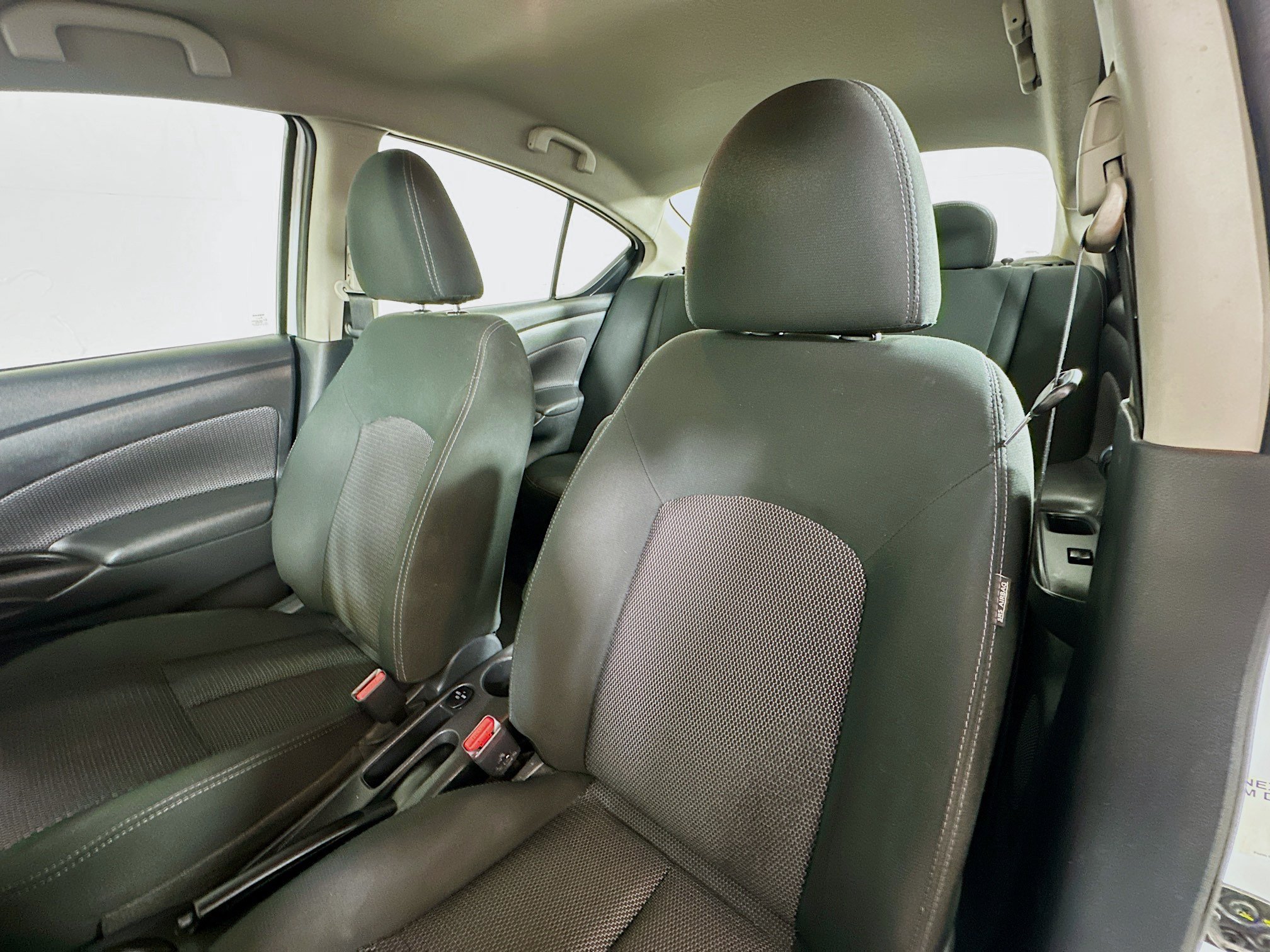 Used 2019 Nissan Versa SV FWD image 19