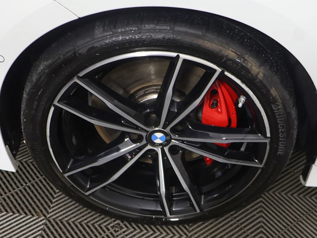 Used 2023 BMW 330i xDrive Sedan w/ M Sport Package AWD/4WD image 18