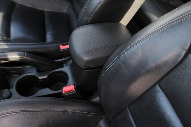 Used 2014 Chevrolet Cruze LT w/ Sun, Sound and Sport Package image 27