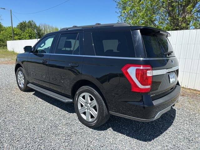 Used 2018 Ford Expedition XLT w/ Equipment Group 202A image 3