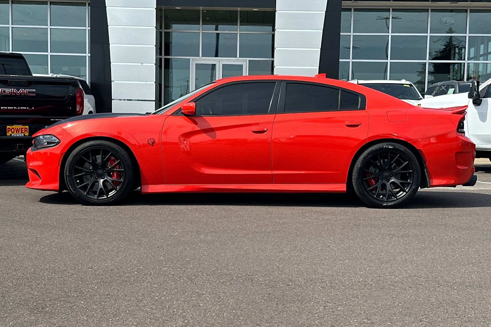 Used 2016 Dodge Charger SRT Hellcat w/ Harman/Kardon Audio Group RWD image 7