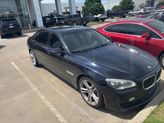 Used 2013 BMW 750Li RWD image 2