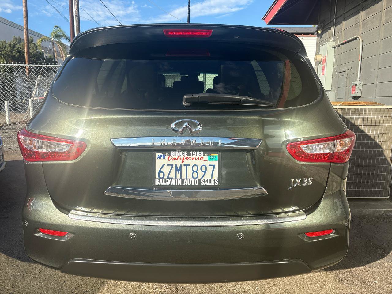 Used 2013 INFINITI JX35 AWD w/ Premium Pkg image 32