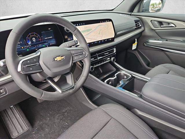New 2027 Chevrolet Traverse LT FWD image 3