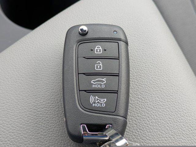 New 2026 Hyundai Elantra SE image 20