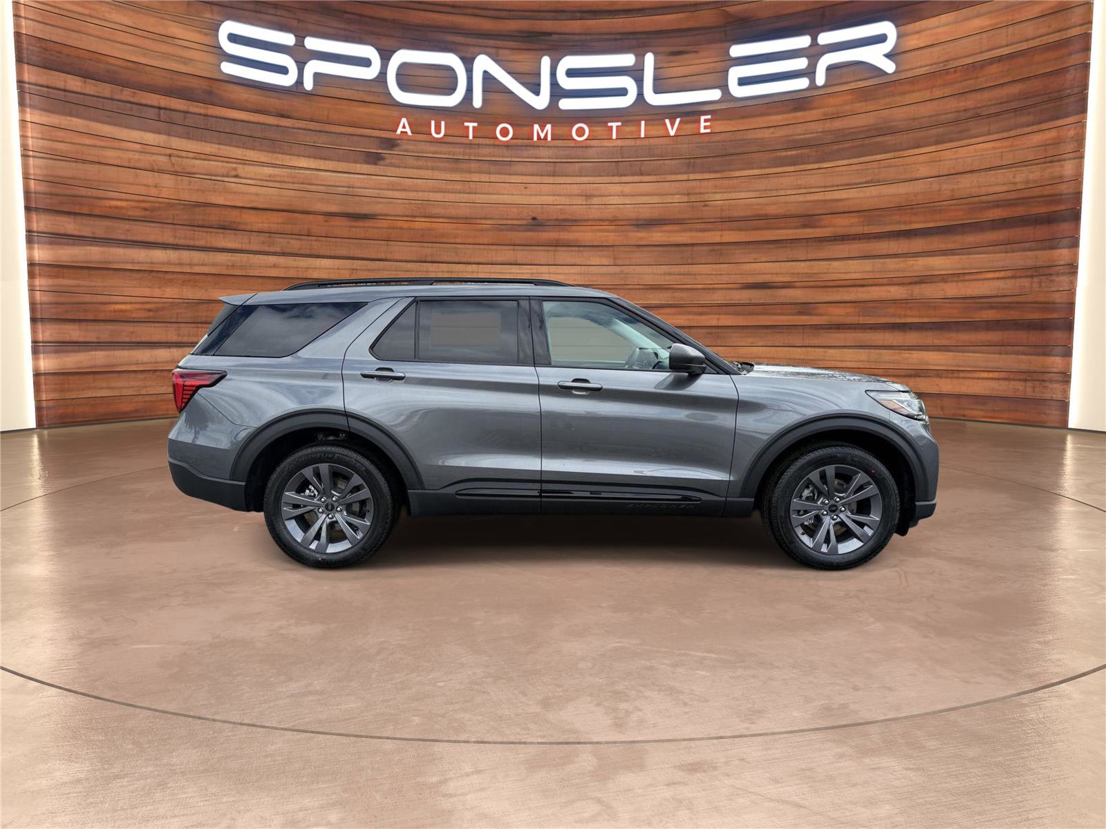 New 2026 Ford Explorer Active AWD/4WD image 7