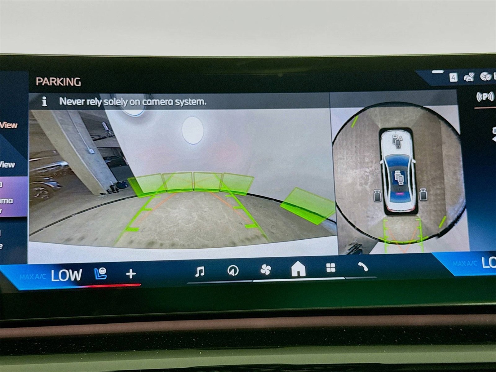 New 2026 BMW 540i xDrive w/ M Sport Package image 14