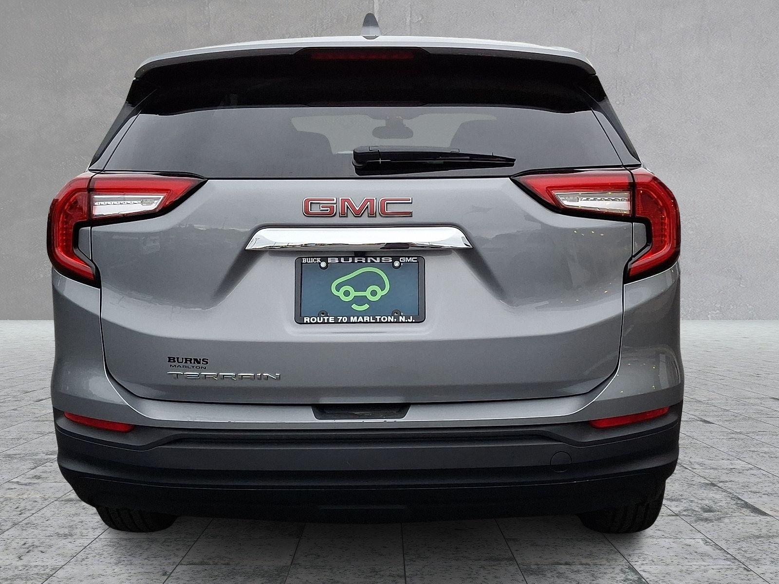 Certified 2024 GMC Terrain SLE FWD image 6