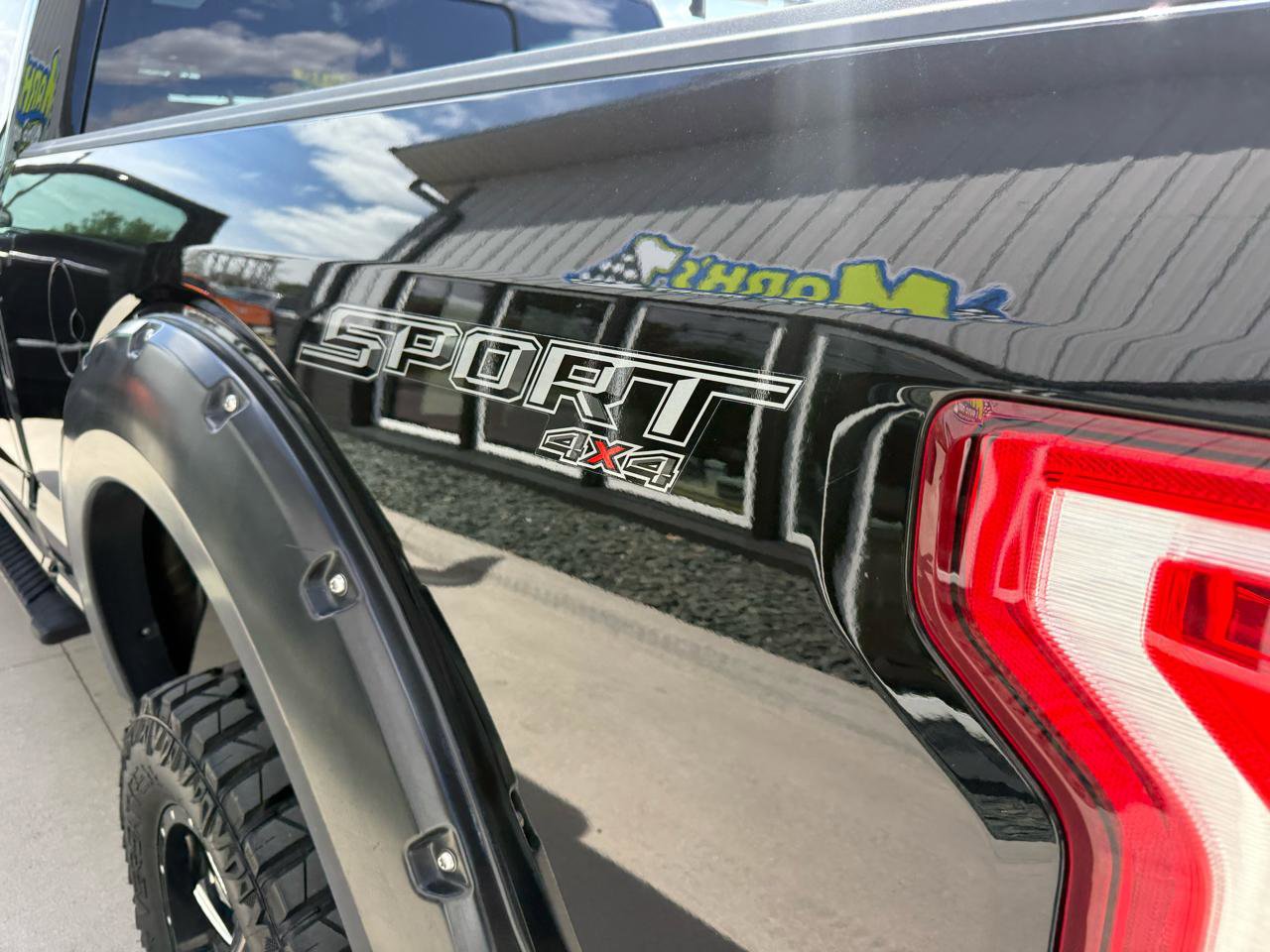 Used 2016 Ford F150 XLT w/ Equipment Group 302A Luxury AWD/4WD image 21