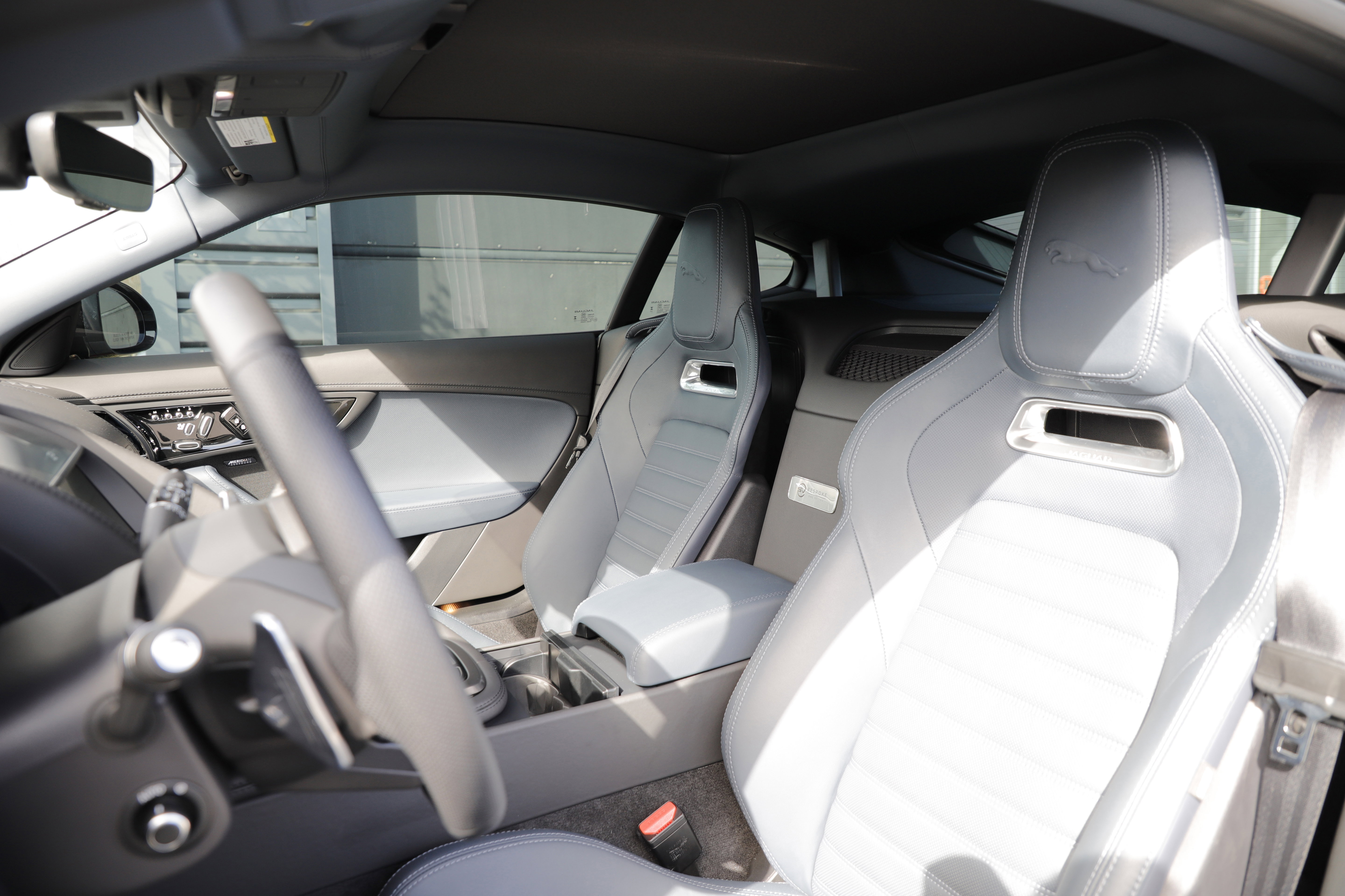 Used 2024 Jaguar F-TYPE R image 12