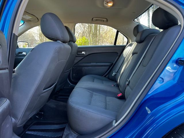 Used 2011 Ford Fusion SE FWD image 17