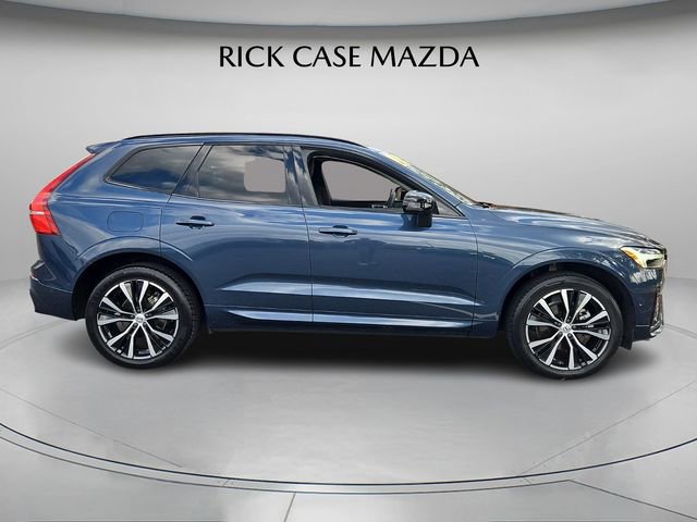 Used 2024 Volvo XC60 B5 Plus image 4