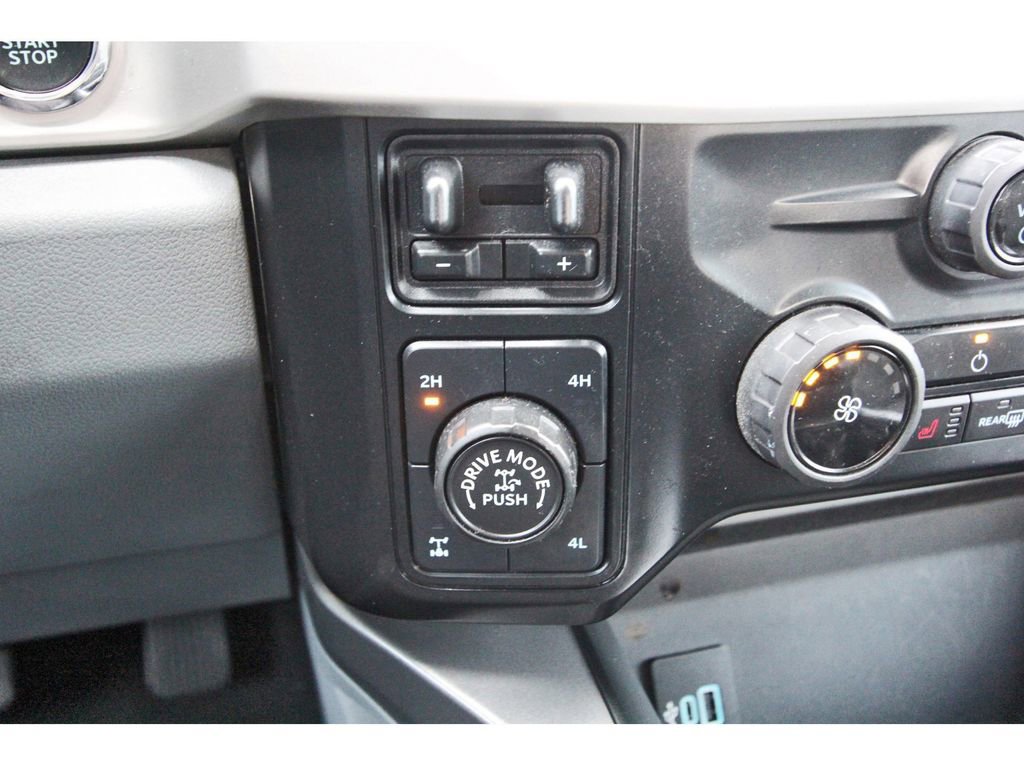 Used 2023 Ford F250 XLT w/ Tremor Off-Road Package AWD/4WD image 24