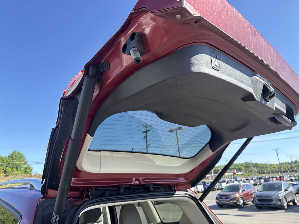 Used 2015 Ford Escape Titanium AWD/4WD image 39
