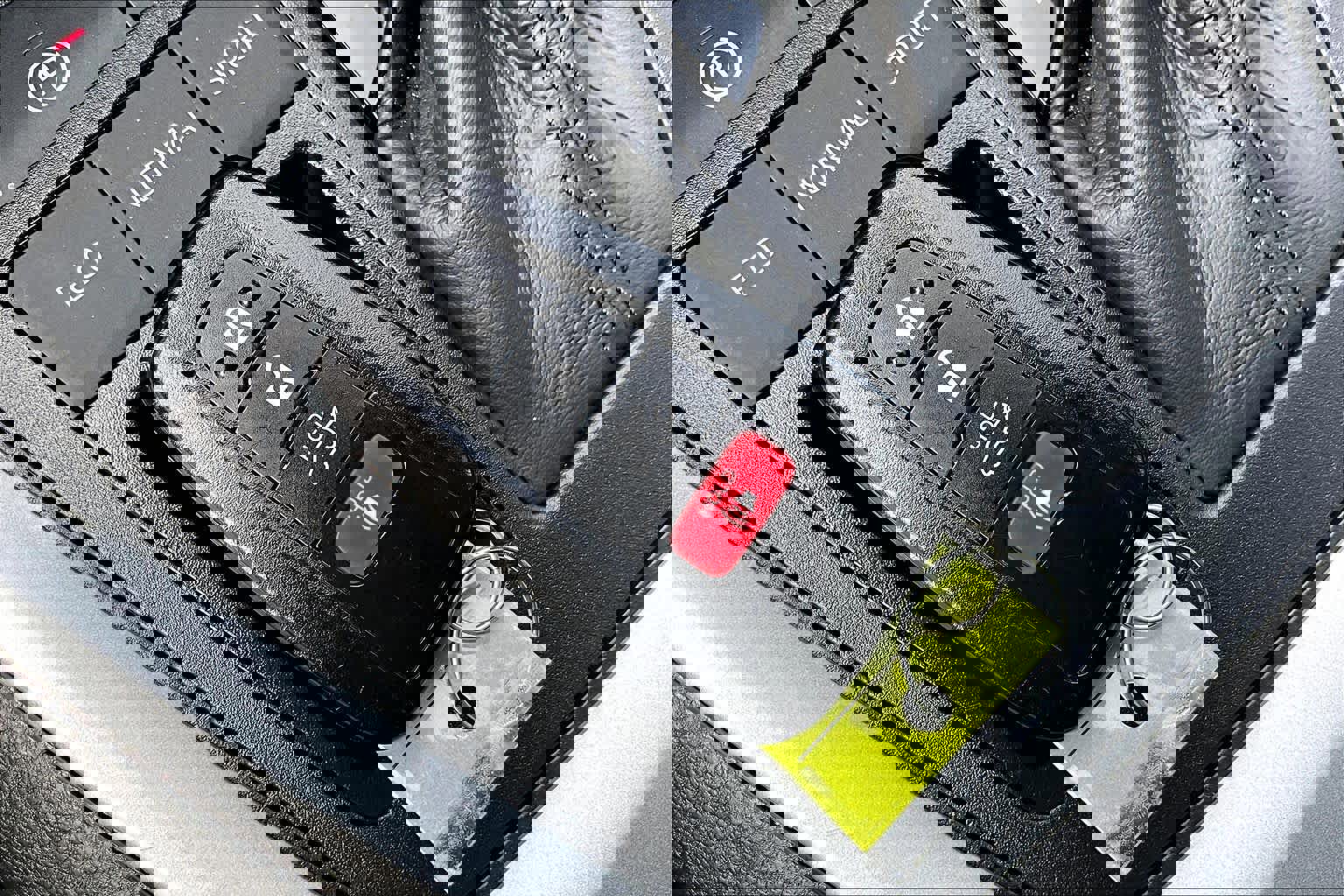 Used 2025 Toyota RAV4 Limited w/ Weather Package image 15