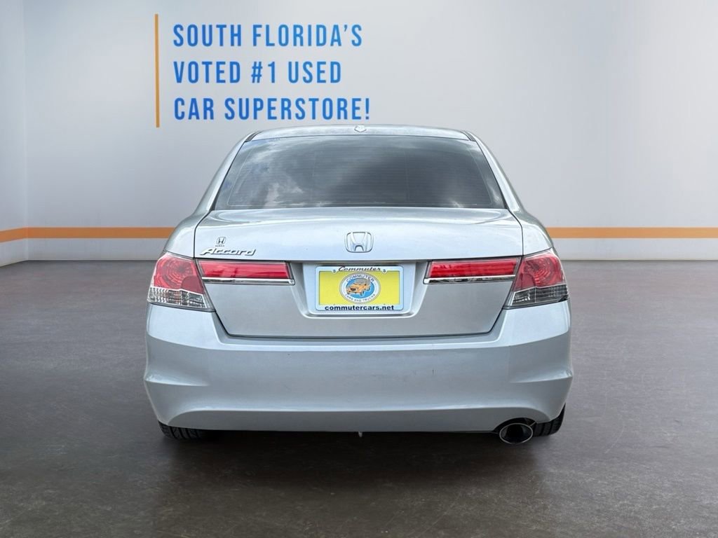 Used 2011 Honda Accord EX-L image 4