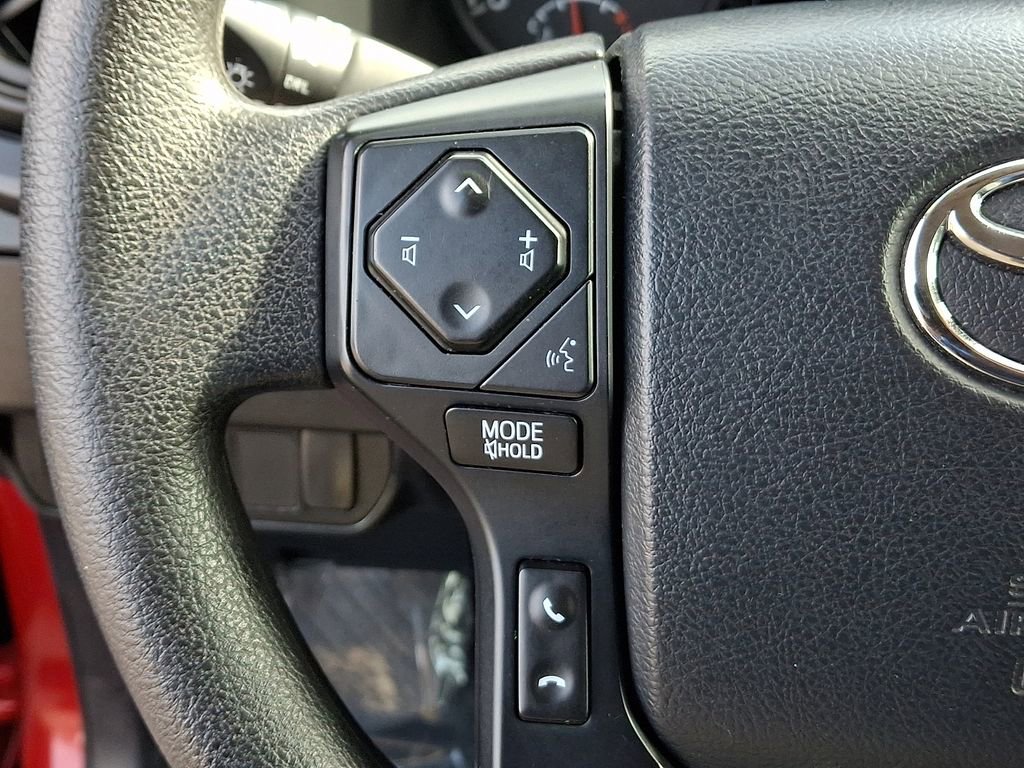 Used 2020 Toyota Tacoma SR image 19