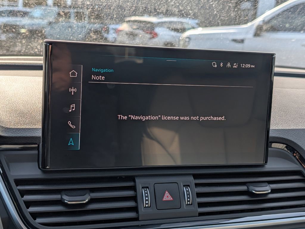 Used 2025 Audi Q5 2.0T Premium image 42