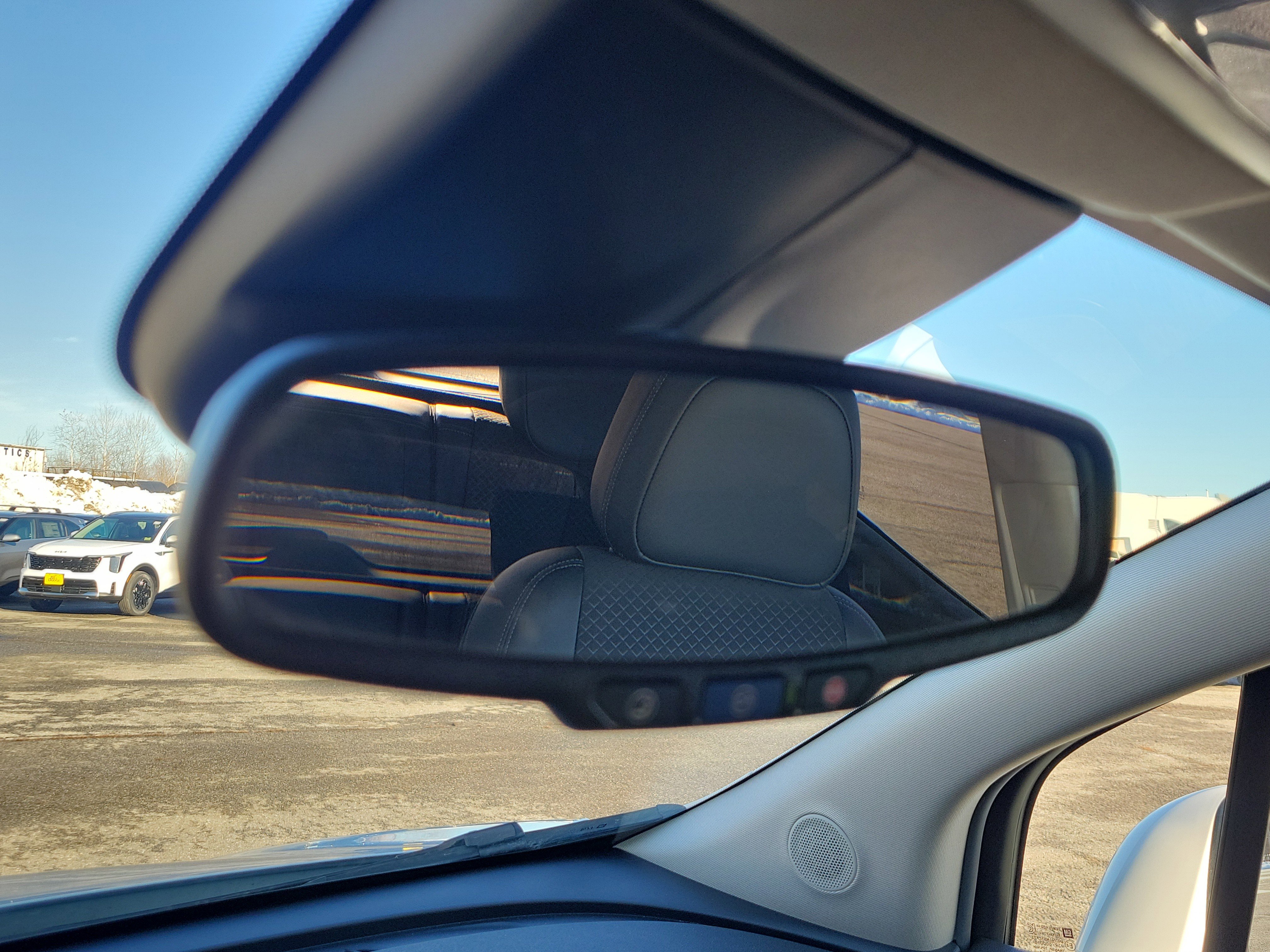 Certified 2022 Buick Encore Preferred w/ Safety Package image 27