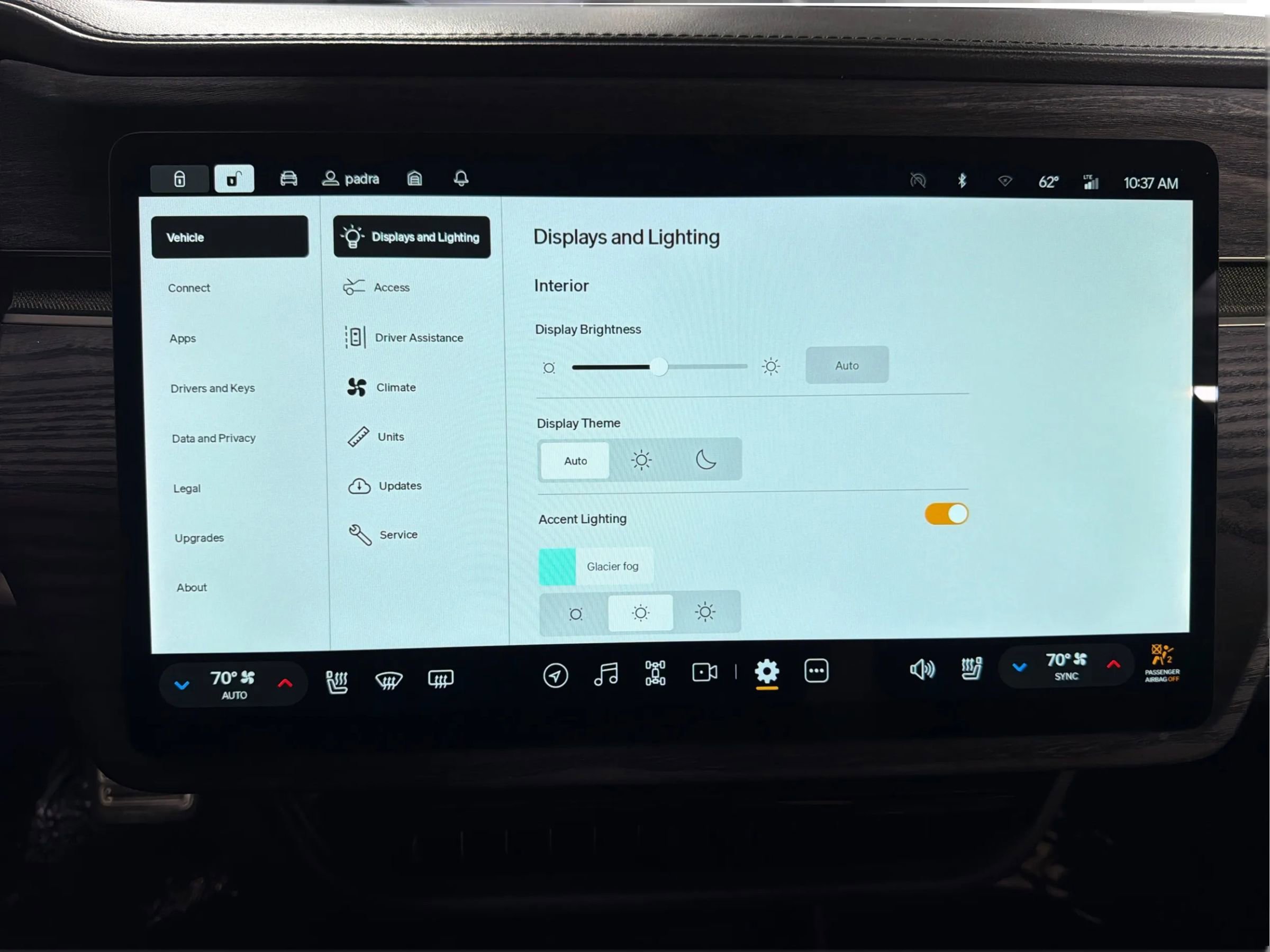 Used 2023 Rivian R1S Adventure AWD/4WD image 13