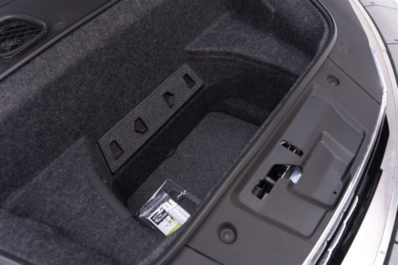 Used 2011 Audi R8 V8 AWD/4WD image 45