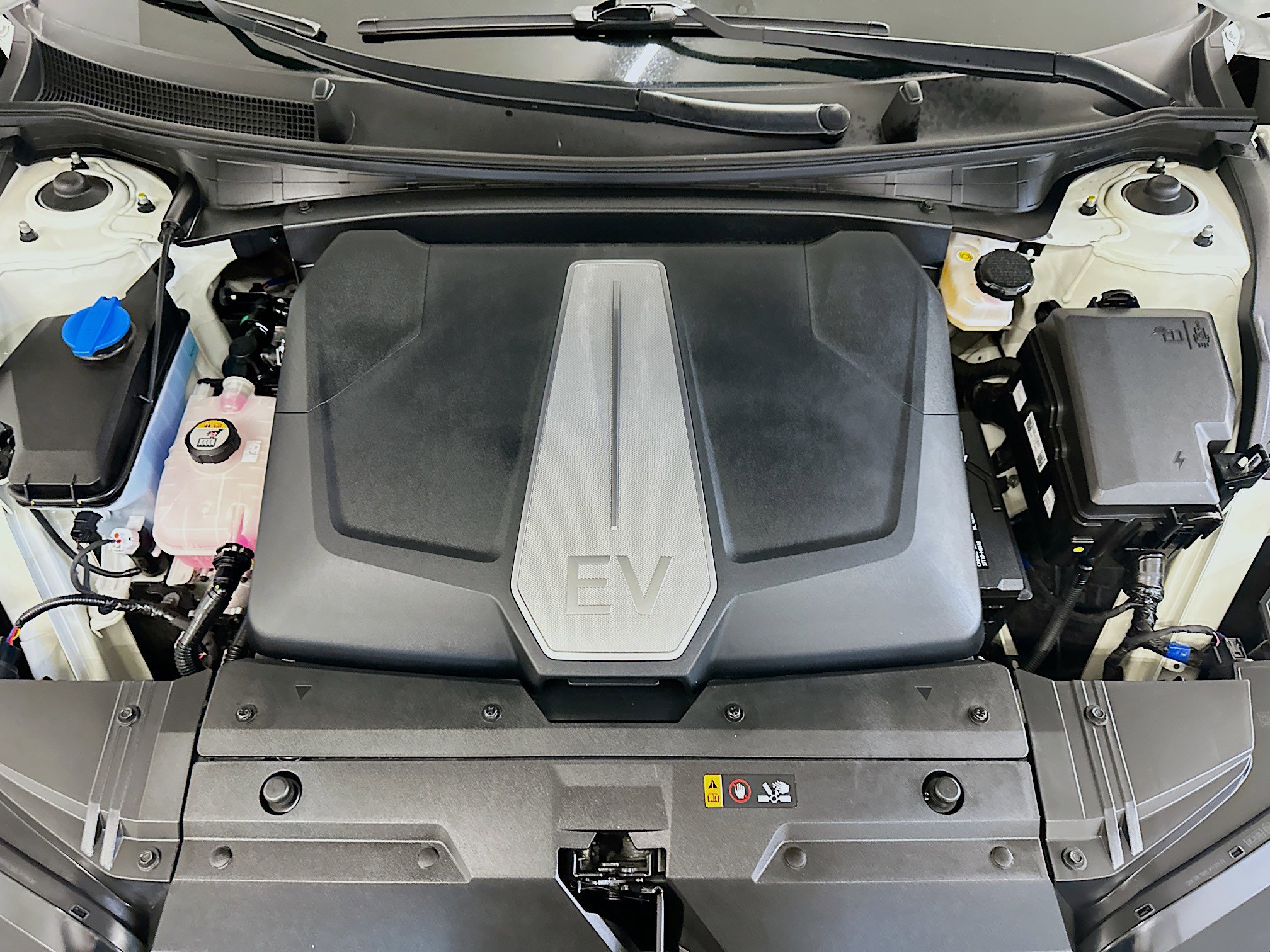 Used 2023 Kia EV6 GT-Line AWD/4WD image 34