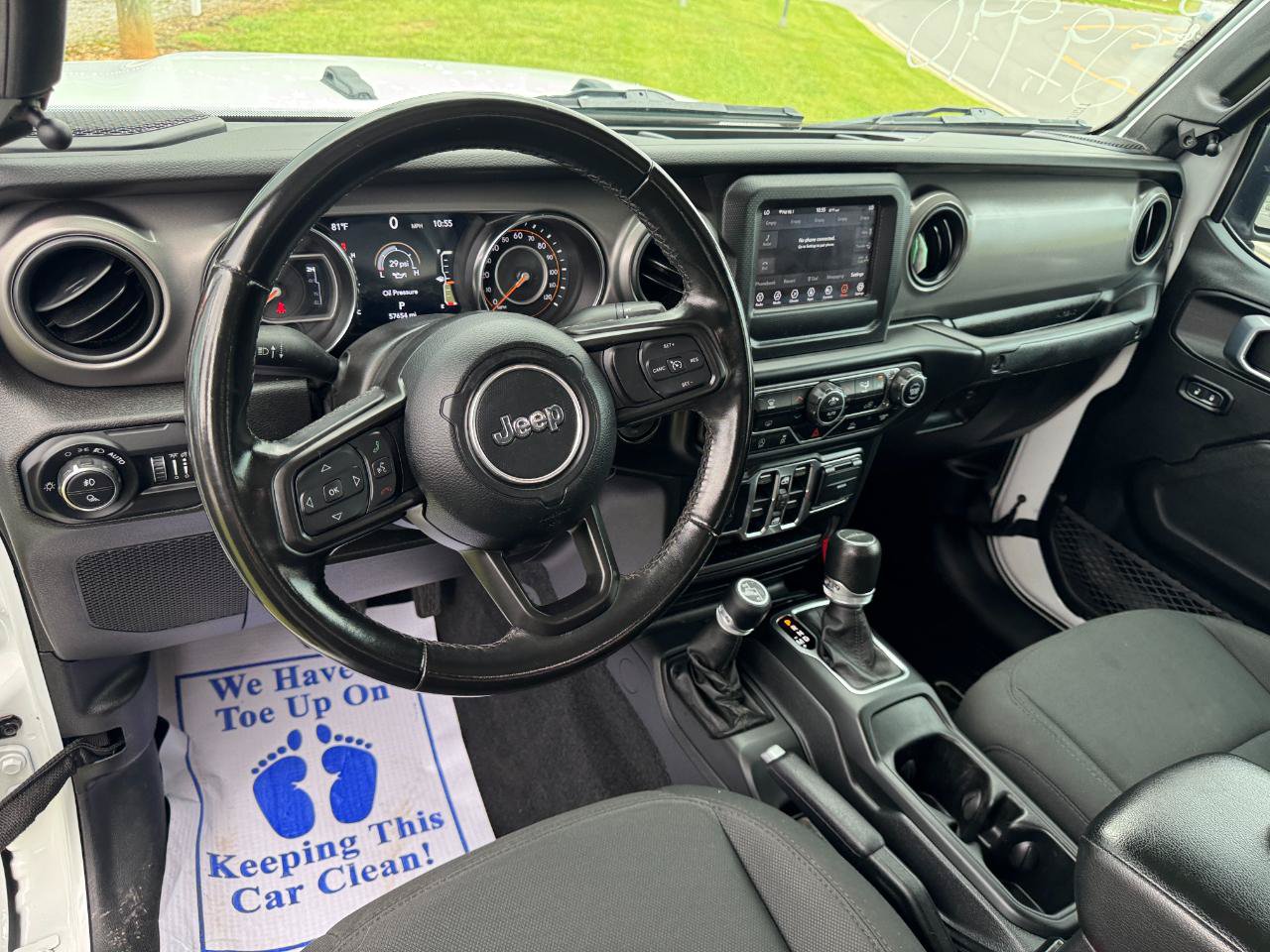 Used 2021 Jeep Gladiator Sport AWD/4WD image 29